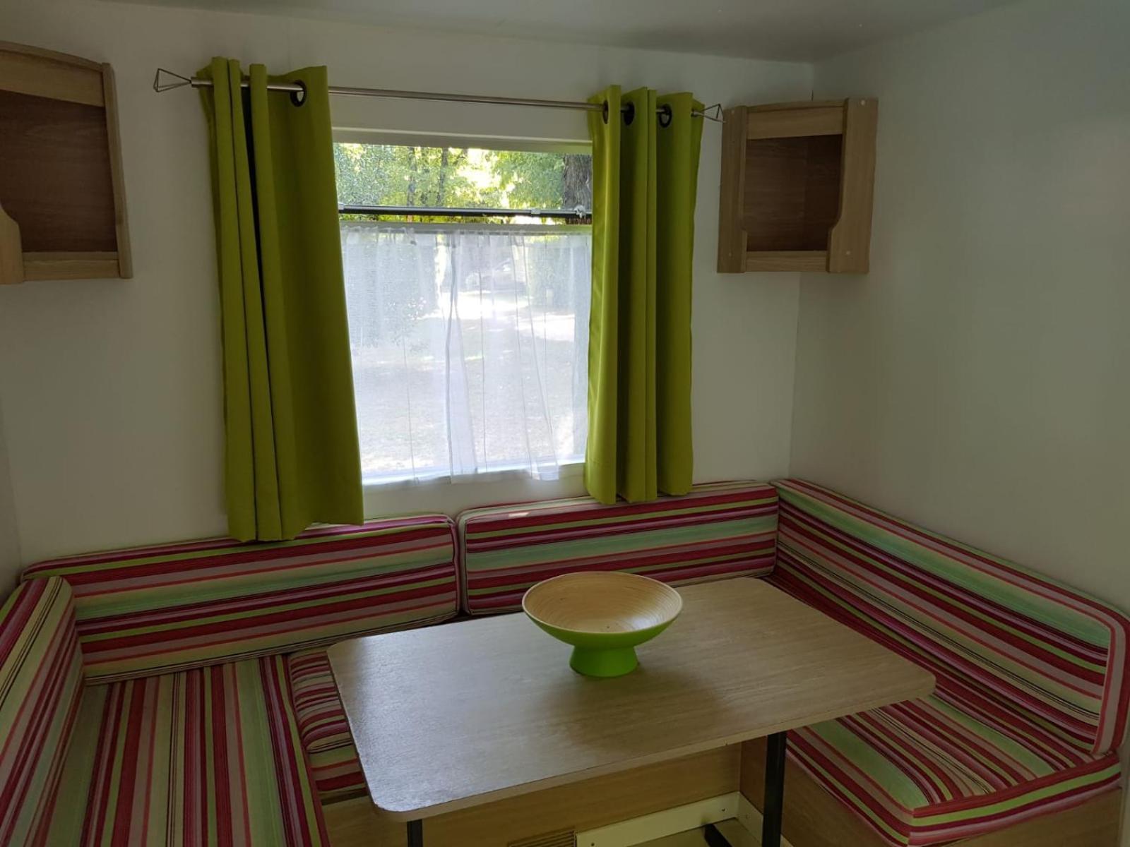 Gard Mobilhome Saint-Ambroix Exterior foto
